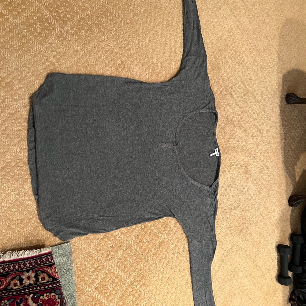 Splendid Grey long sleeve shirt in size small.